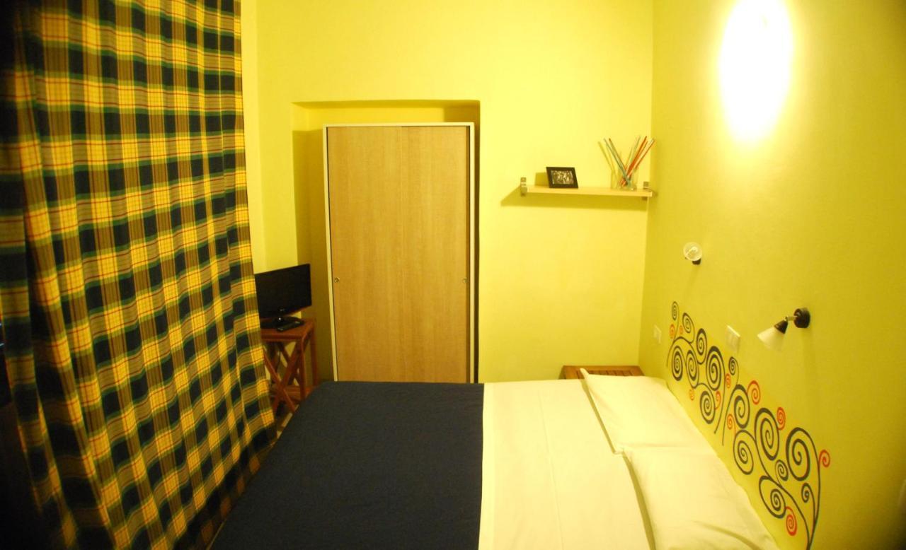 Albergoteatro La Spezia Kültér fotó