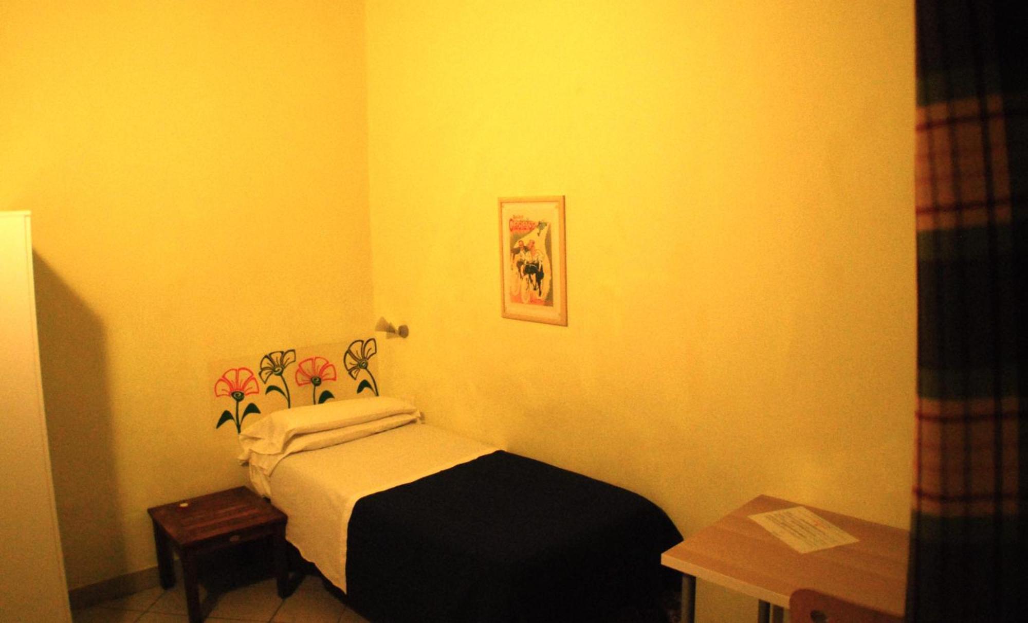 Albergoteatro La Spezia Kültér fotó
