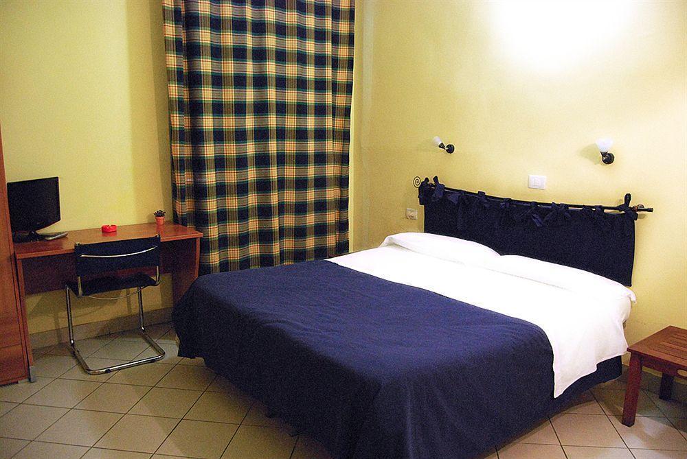 Albergoteatro La Spezia Kültér fotó